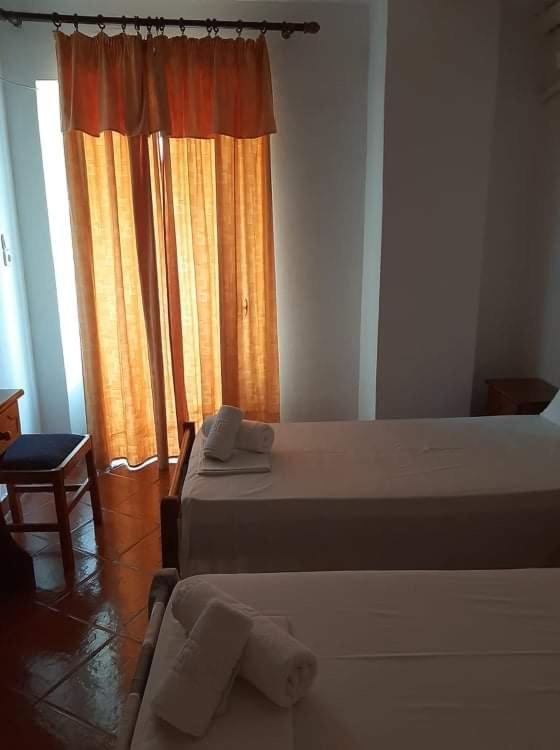 Atlantis Hotel Ermoupoli Luaran gambar