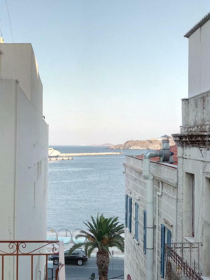 Atlantis Hotel Ermoupoli Luaran gambar